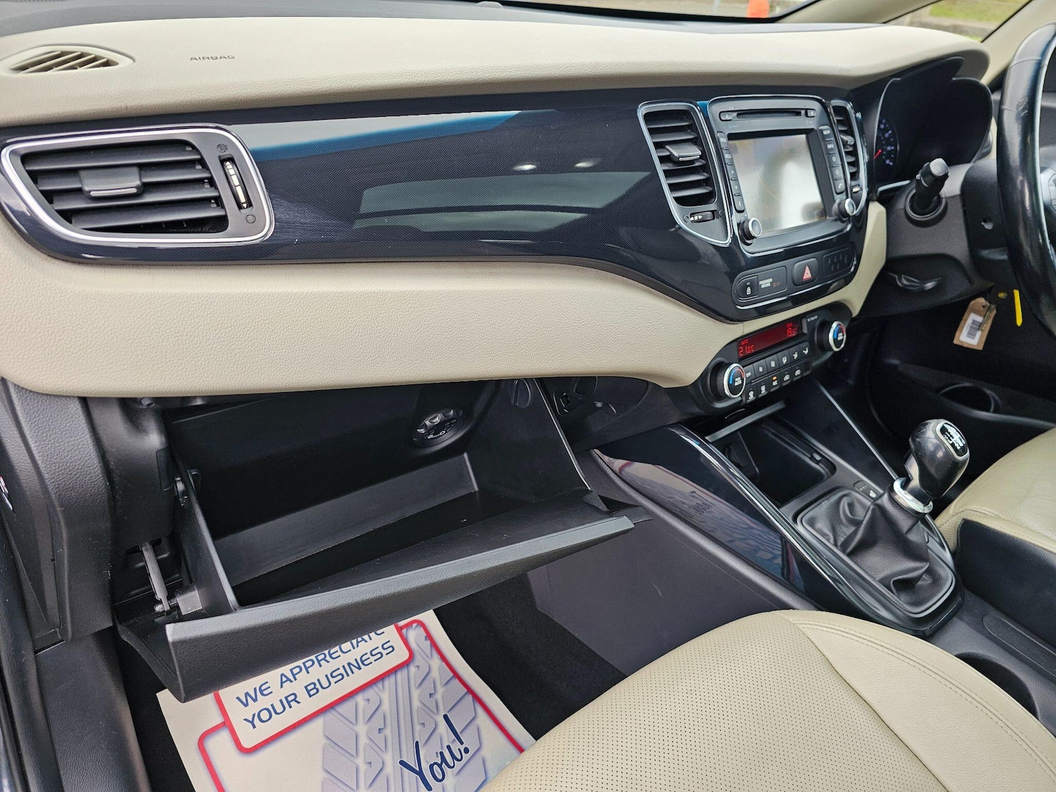 Used Kia Carens for sale - 78127601: Photo 36