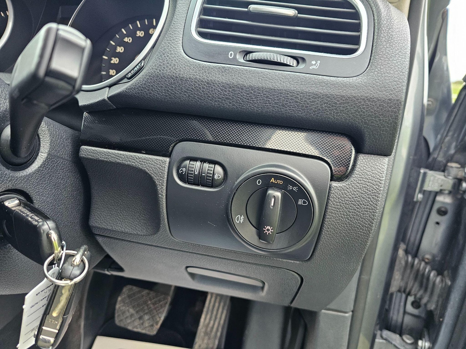 Used Volkswagen Golf for sale - 76728591: Photo 37