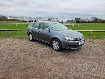 Used Volkswagen Golf 2011 for sale - 76728591: Photo