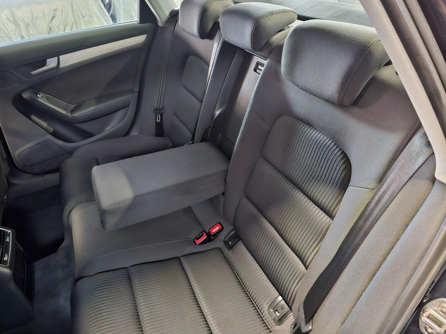 Vehicle 28