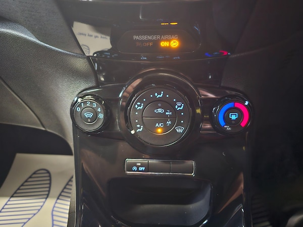 Used Ford Fiesta 2016 for sale - 75678554: Photo 40