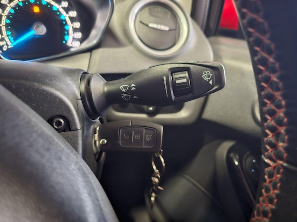 Used Ford Fiesta 2016 for sale - 75678554: Photo 48