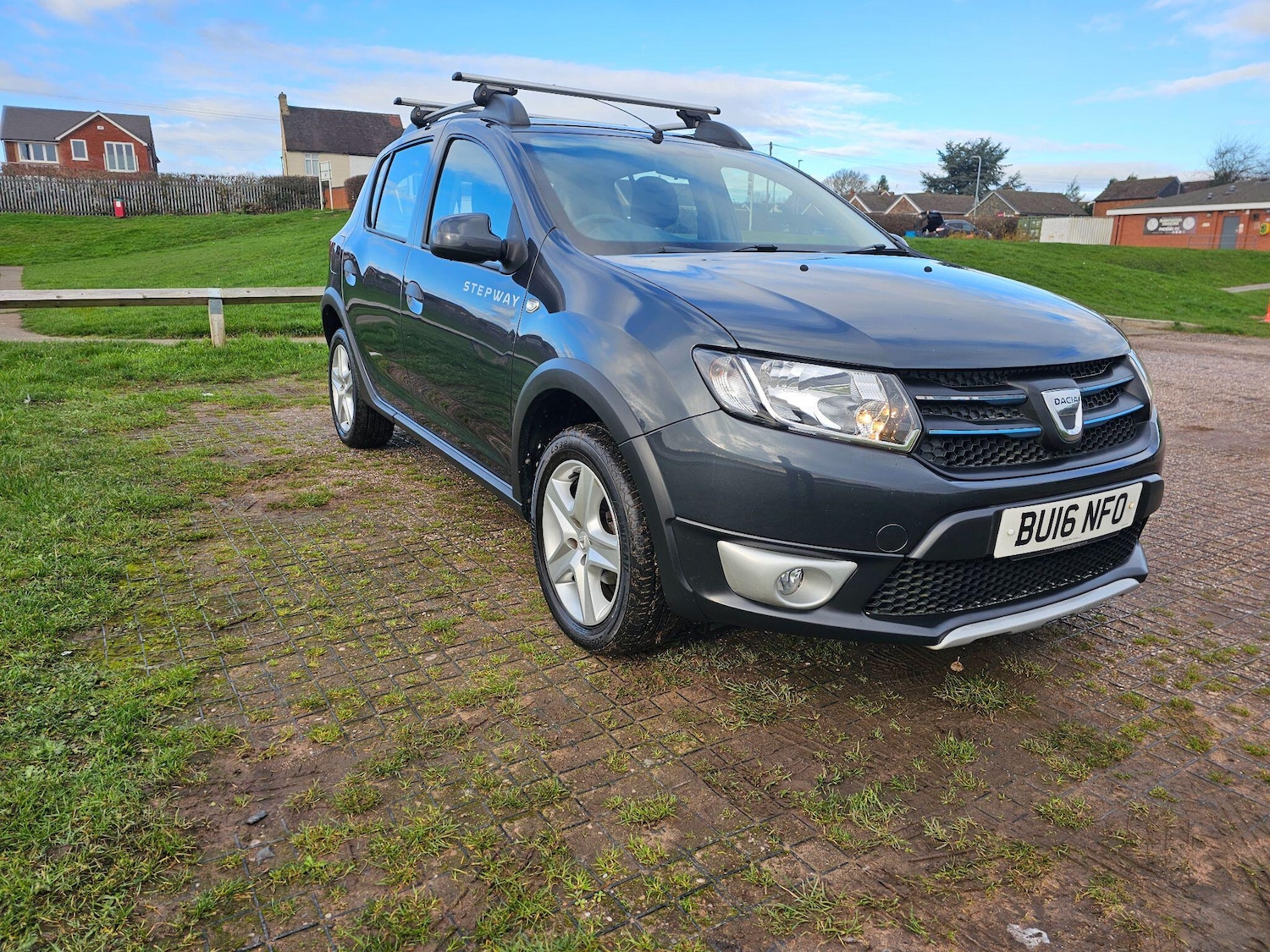 Used Dacia Sandero Stepway for sale - 76613338: Photo 12