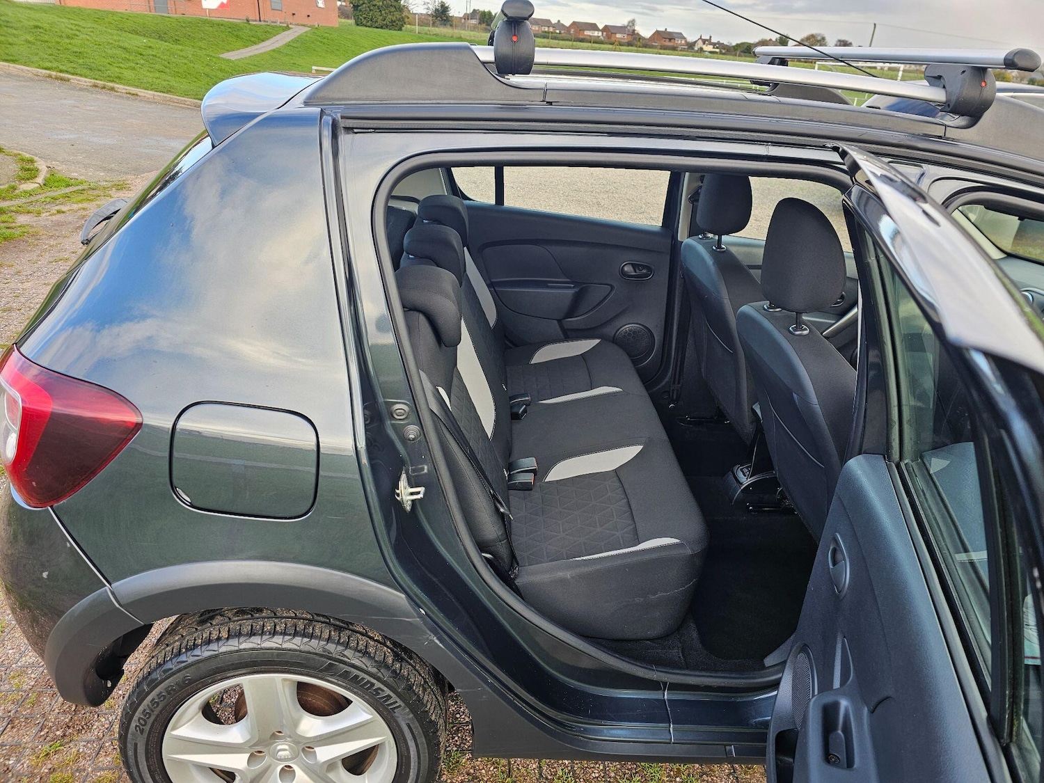 Used Dacia Sandero Stepway for sale - 76613338: Photo 20