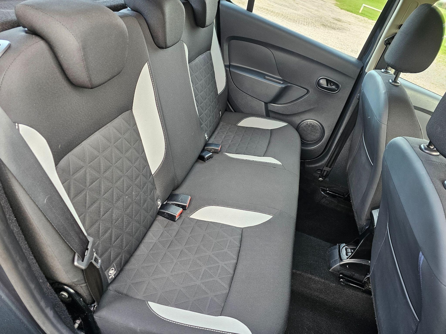 Used Dacia Sandero Stepway for sale - 76613338: Photo 21