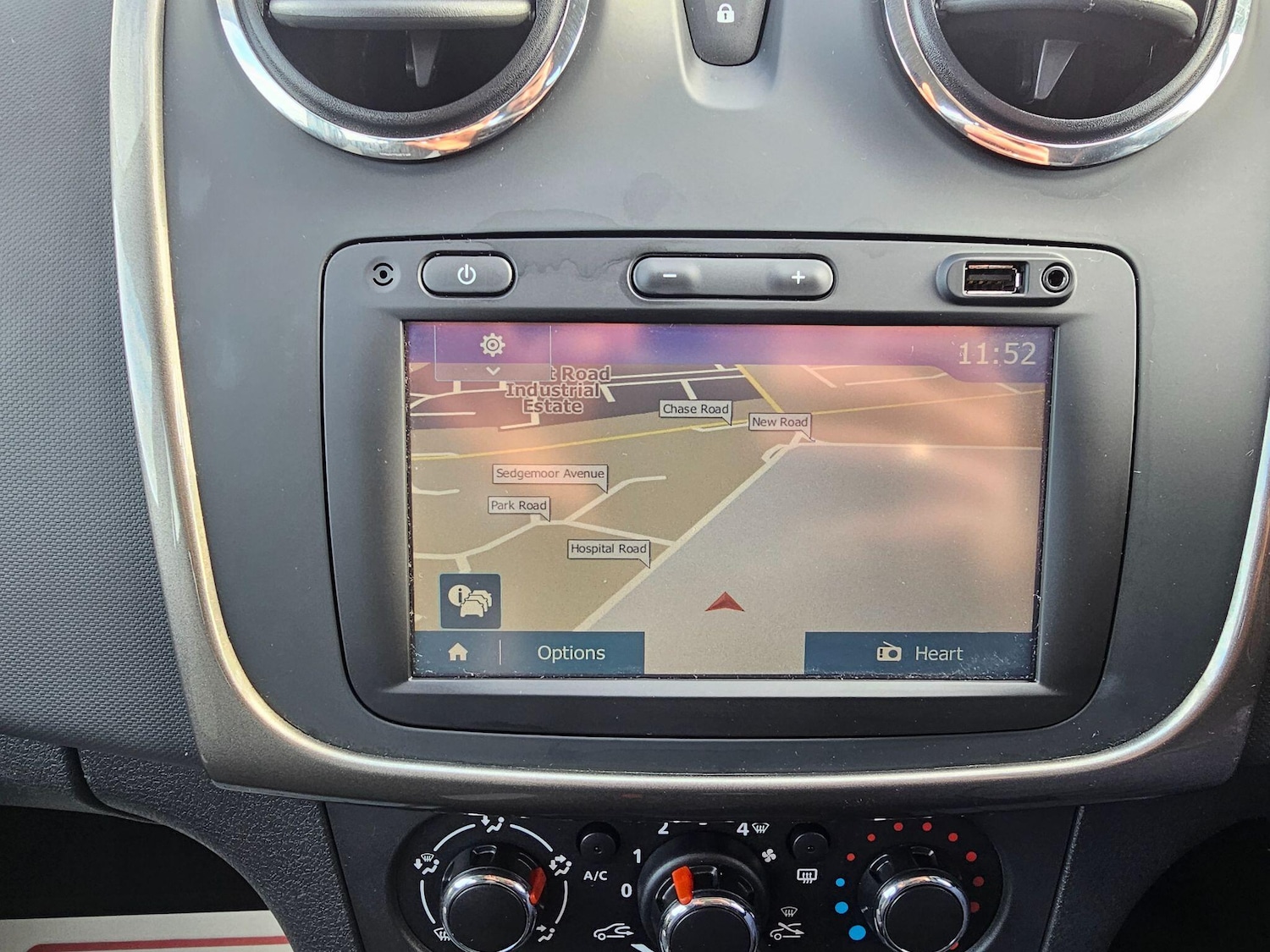 Used Dacia Sandero Stepway for sale - 76613338: Photo 39