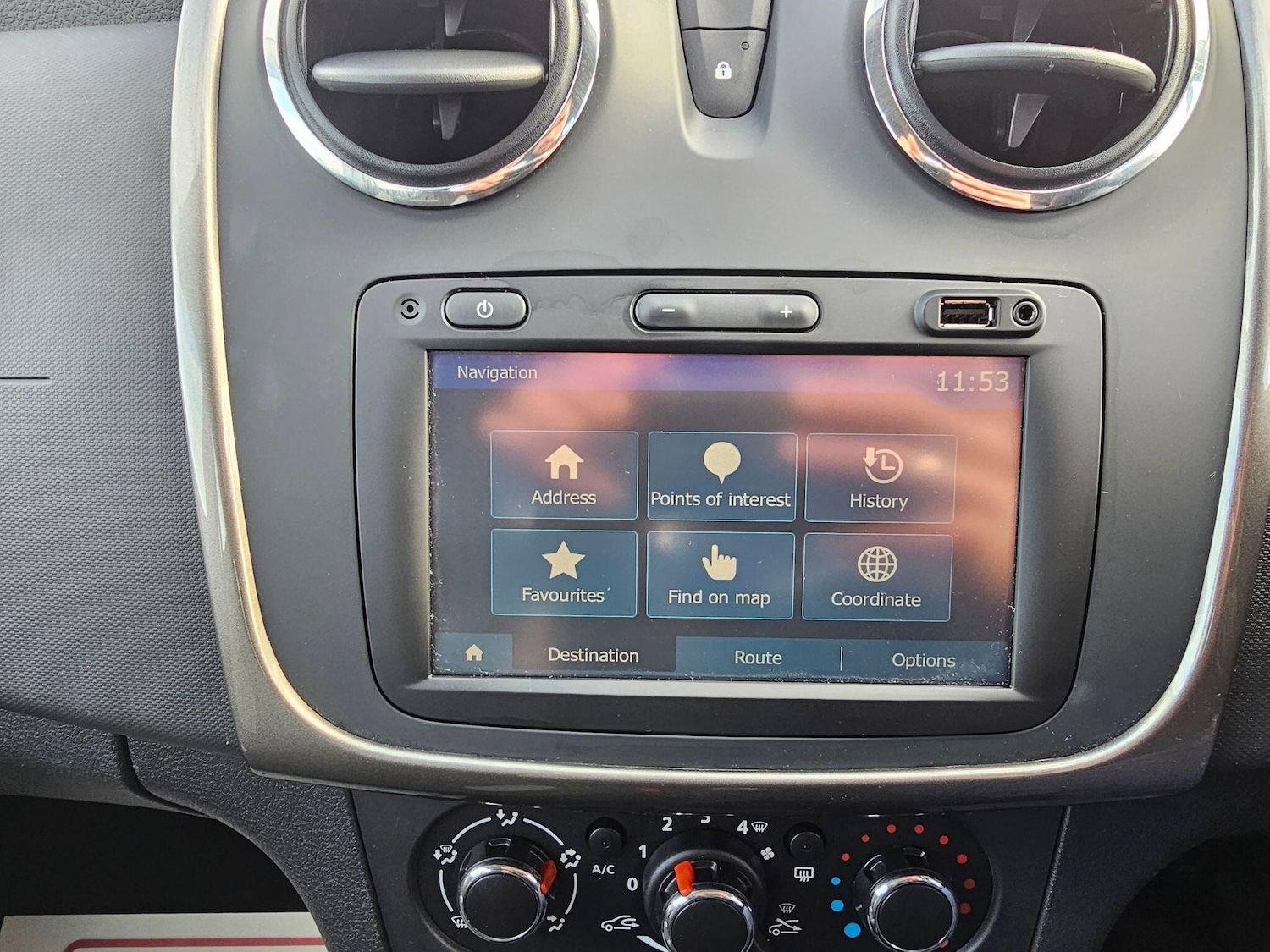 Used Dacia Sandero Stepway for sale - 76613338: Photo 41