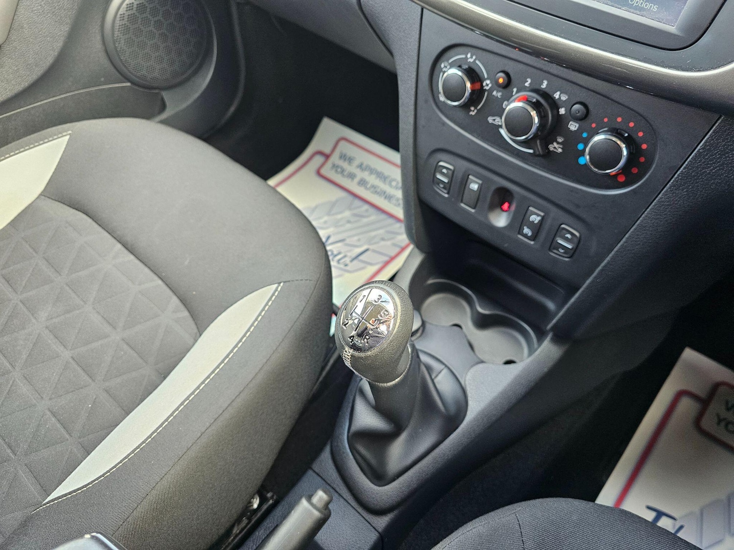 Used Dacia Sandero Stepway for sale - 76613338: Photo 44