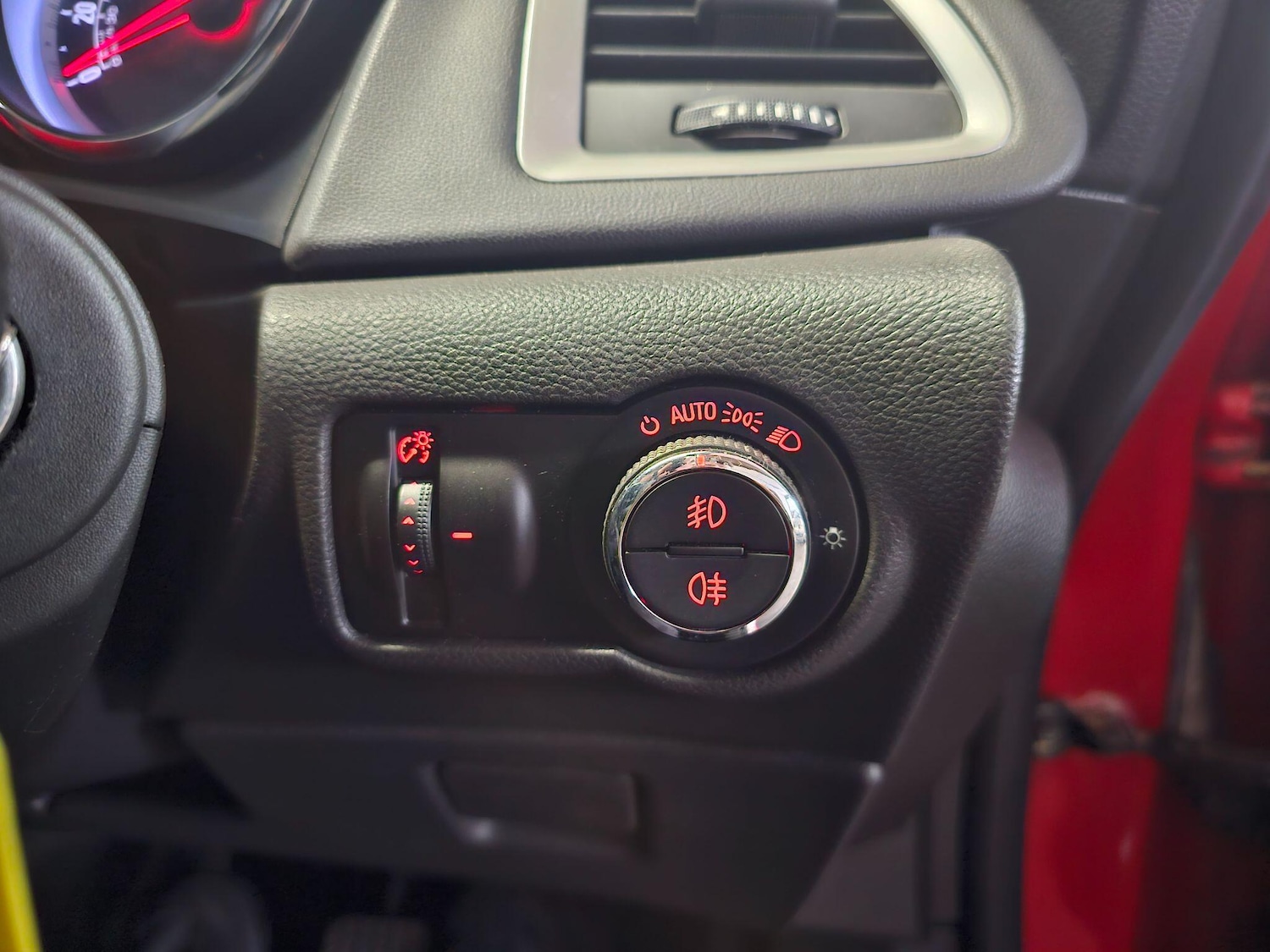 Used Vauxhall Astra 2009 for sale - 76997482: Photo 24