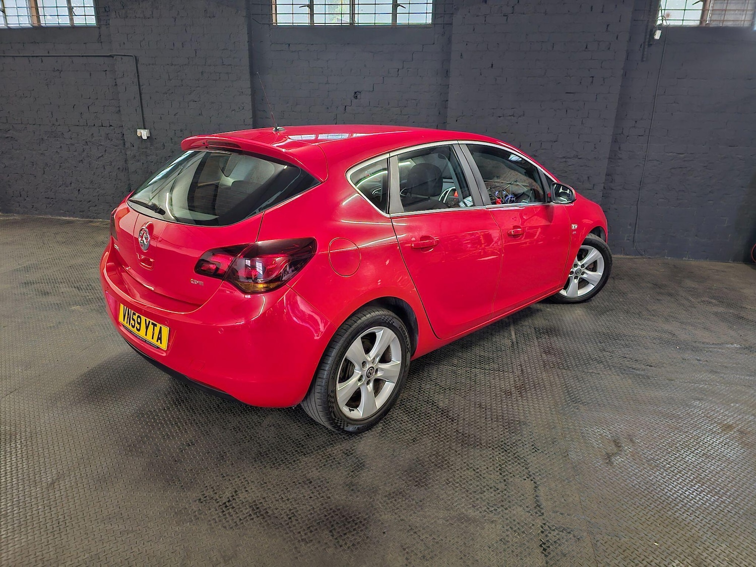 Used Vauxhall Astra 2009 for sale - 76997482: Photo 6