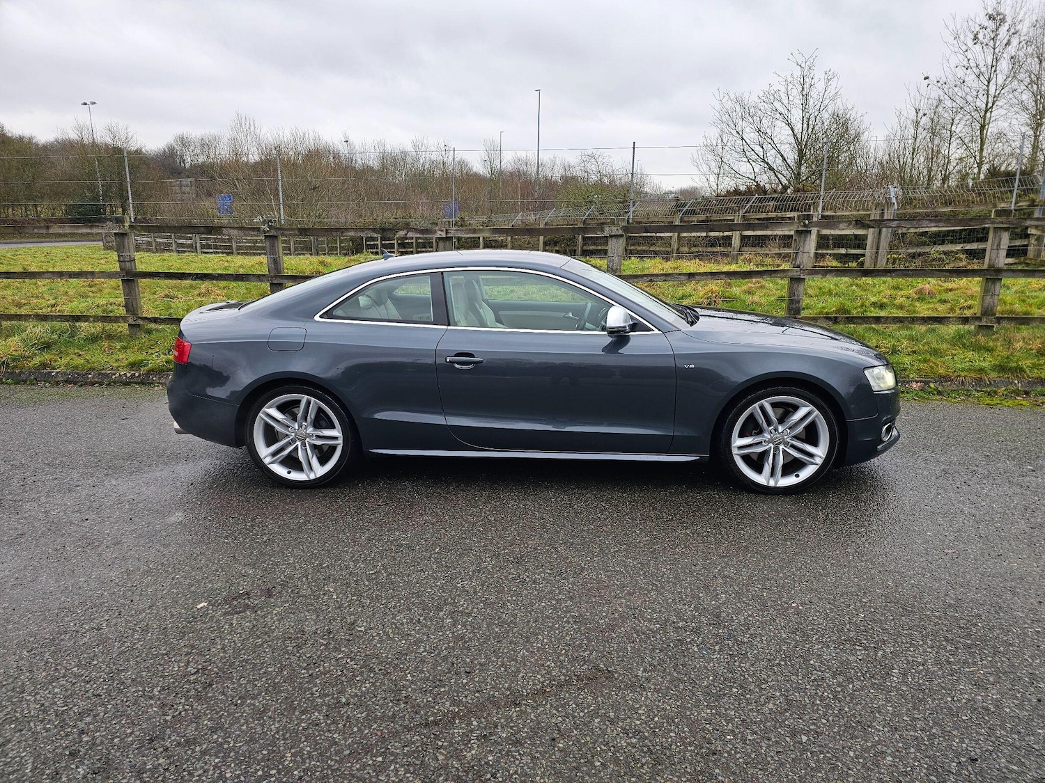 Used Audi A5 2009 for sale - 77425486: Photo 5