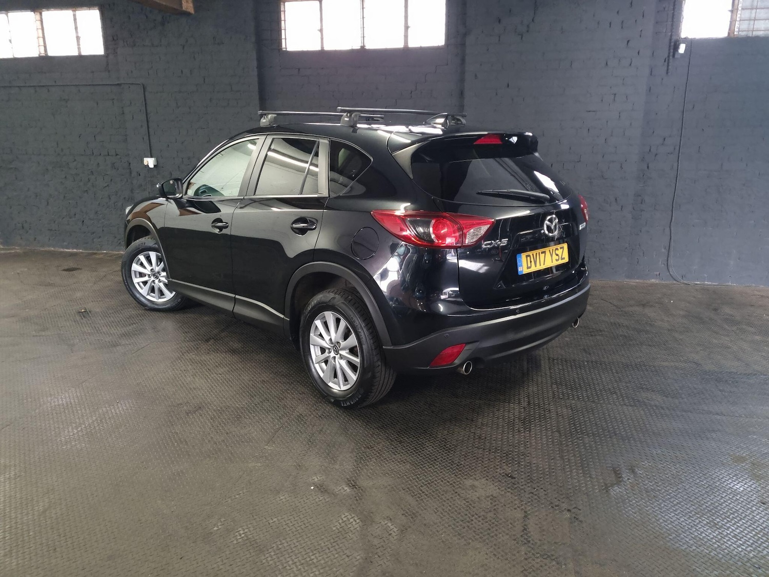 Used Mazda CX-5 2017 for sale - 76398366: Photo 4