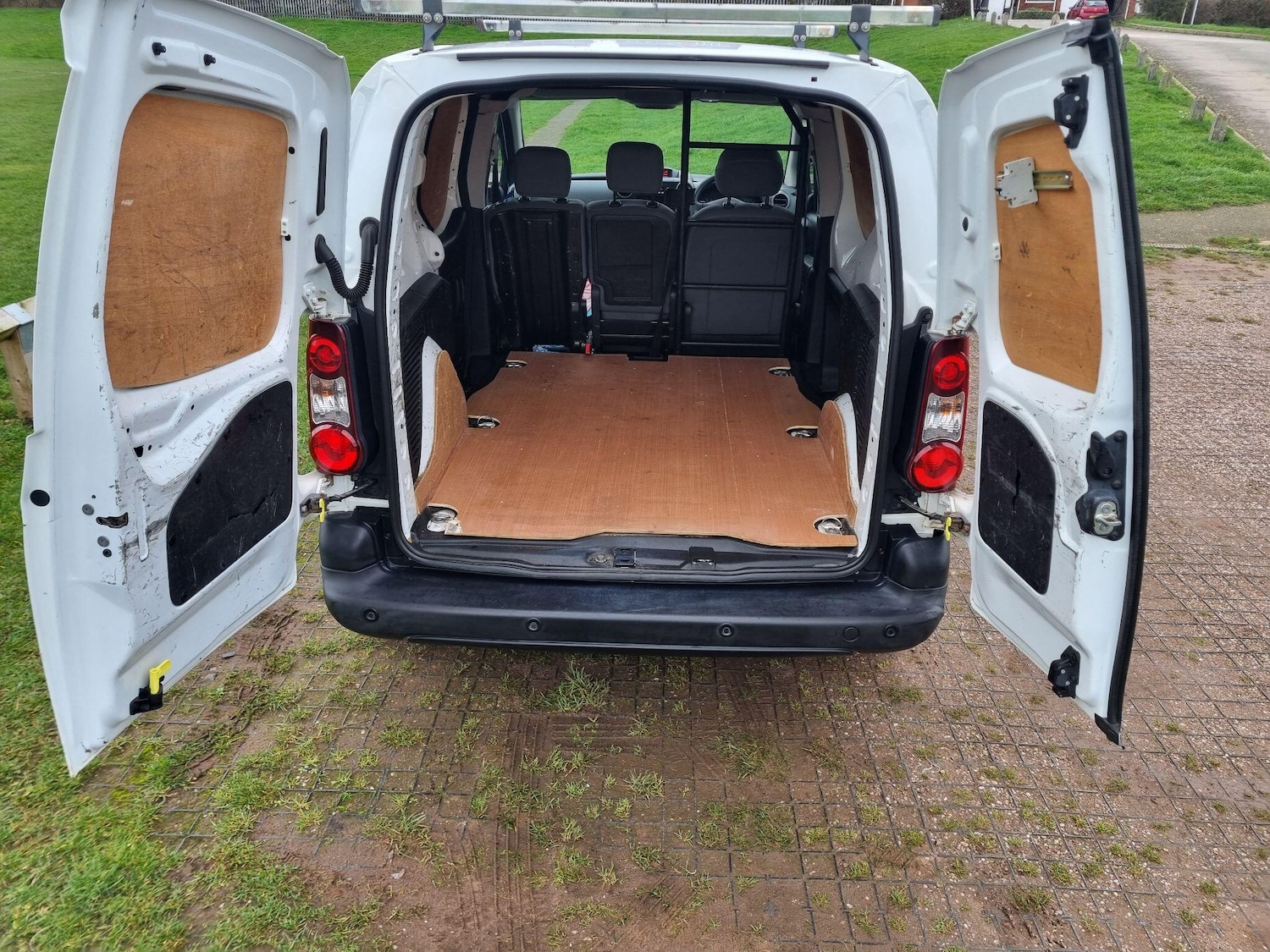 Used Citroen Berlingo 2013 for sale - 76550137: Photo 10