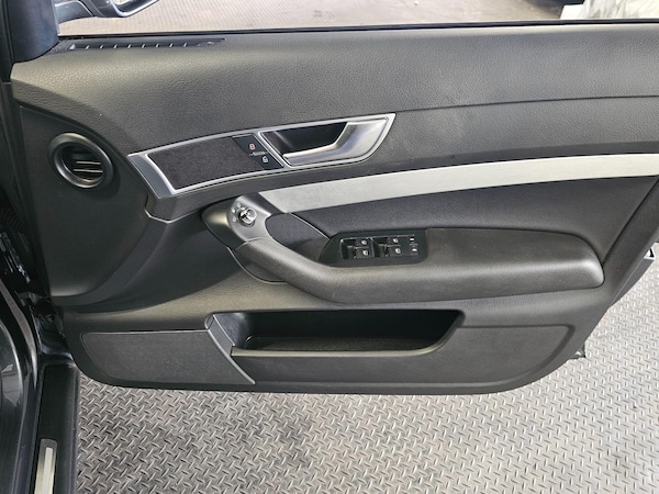 Used Audi A6 Saloon 2011 for sale - 75729791: Photo 36