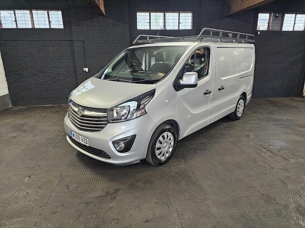 Used Vauxhall Vivaro 2016 for sale - 76284253: Photo 1