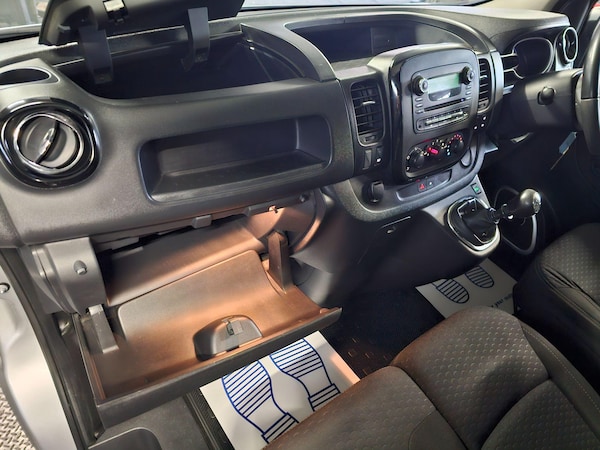 Used Vauxhall Vivaro 2016 for sale - 76284253: Photo 35