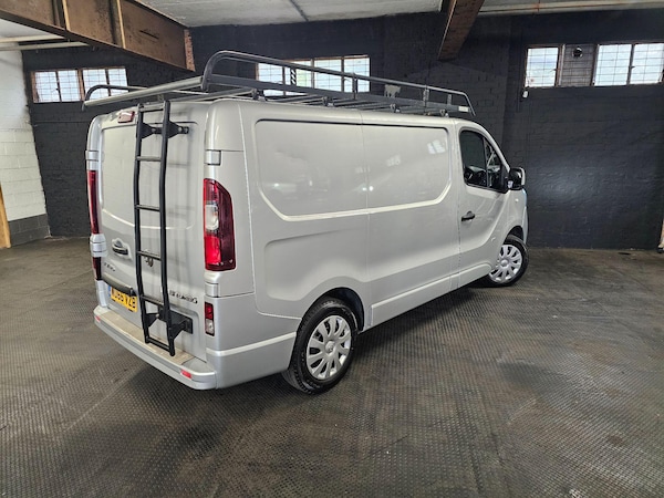 Used Vauxhall Vivaro 2016 for sale - 76284253: Photo 6
