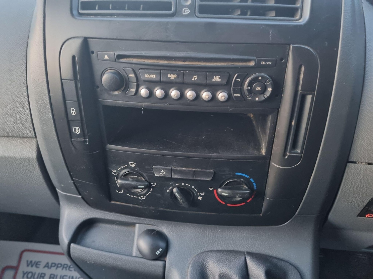 Used Citroen Dispatch 2013 for sale - 76585352: Photo 29