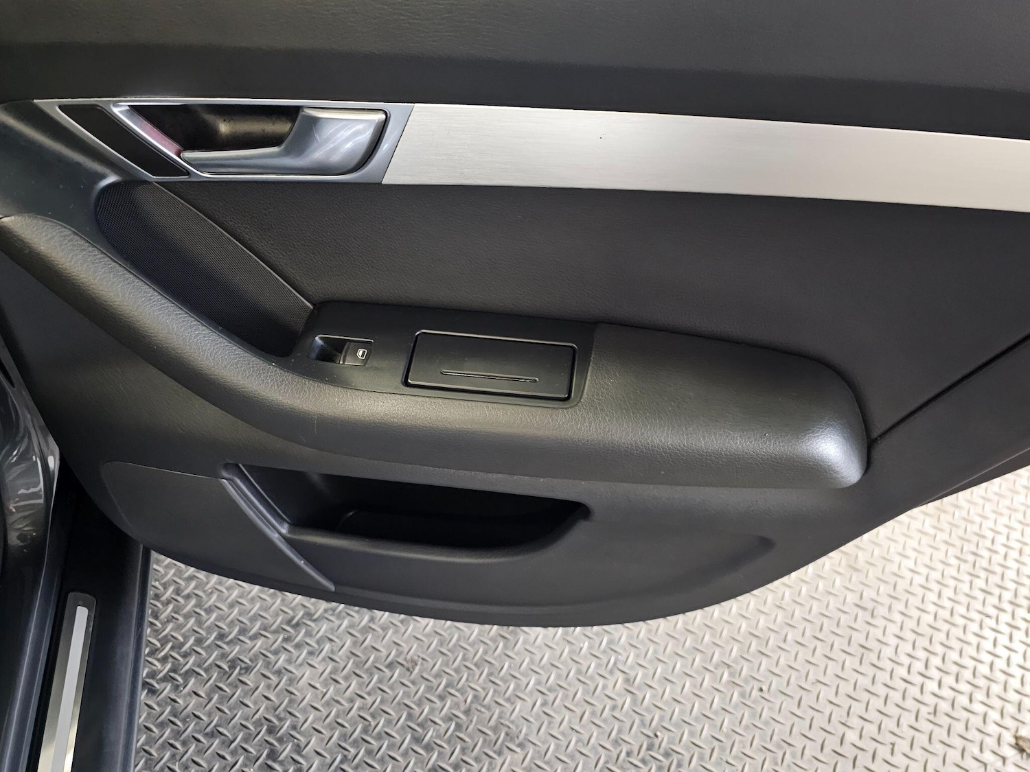 Used Audi A6 2011 for sale - 76988809: Photo 20