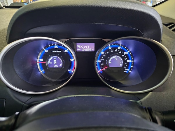 Used Hyundai Ix35 2014 for sale - 75578017: Photo 51