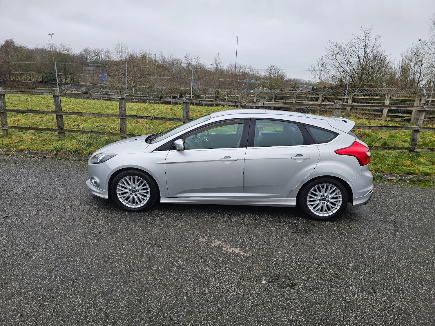 Used Ford Focus 2012 for sale - 77331213: Photo 9