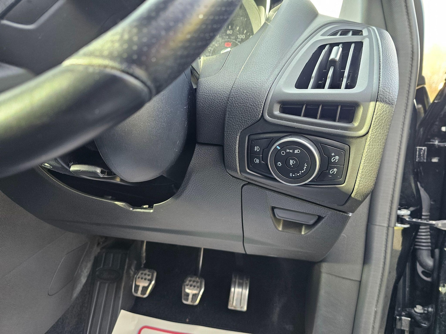 Used Ford Focus 2017 for sale - 77237889: Photo 34