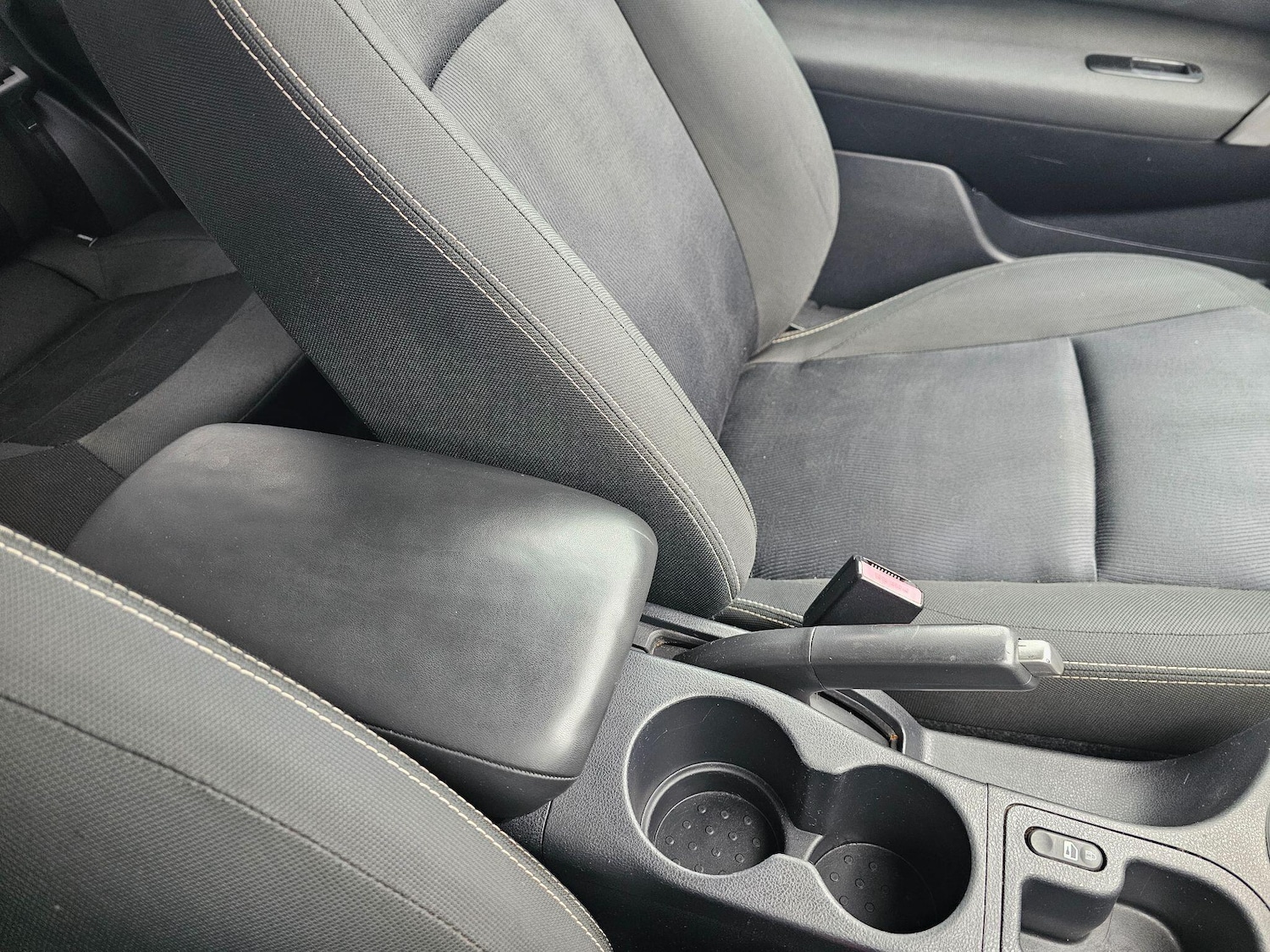 Used Nissan Qashqai 2011 for sale - 77029929: Photo 44