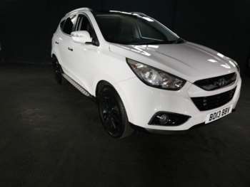 2013 (13) - 1.7 CRDi Premium 5dr 2WD