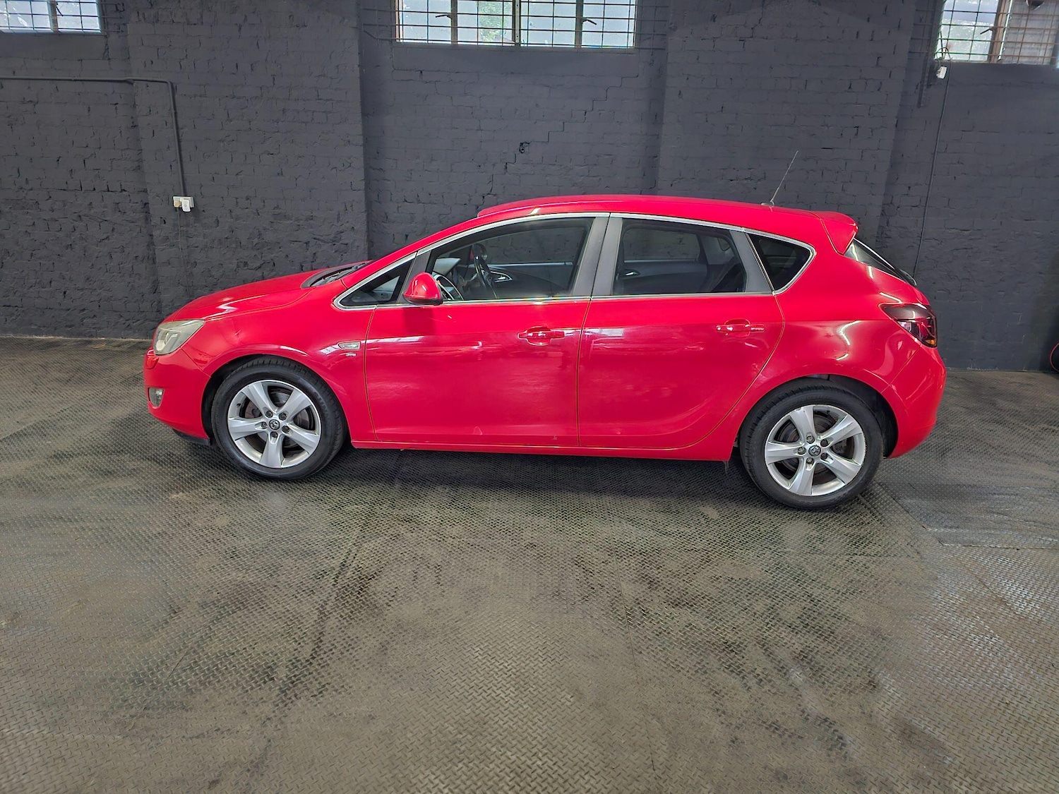 Used Vauxhall Astra 2009 for sale - 76251326: Photo 3