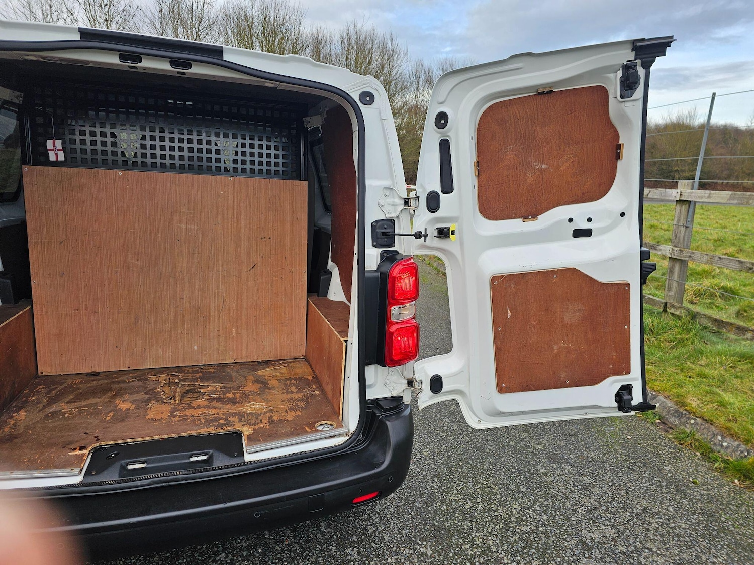 Used Peugeot Expert 2017 for sale - 77266727: Photo 15