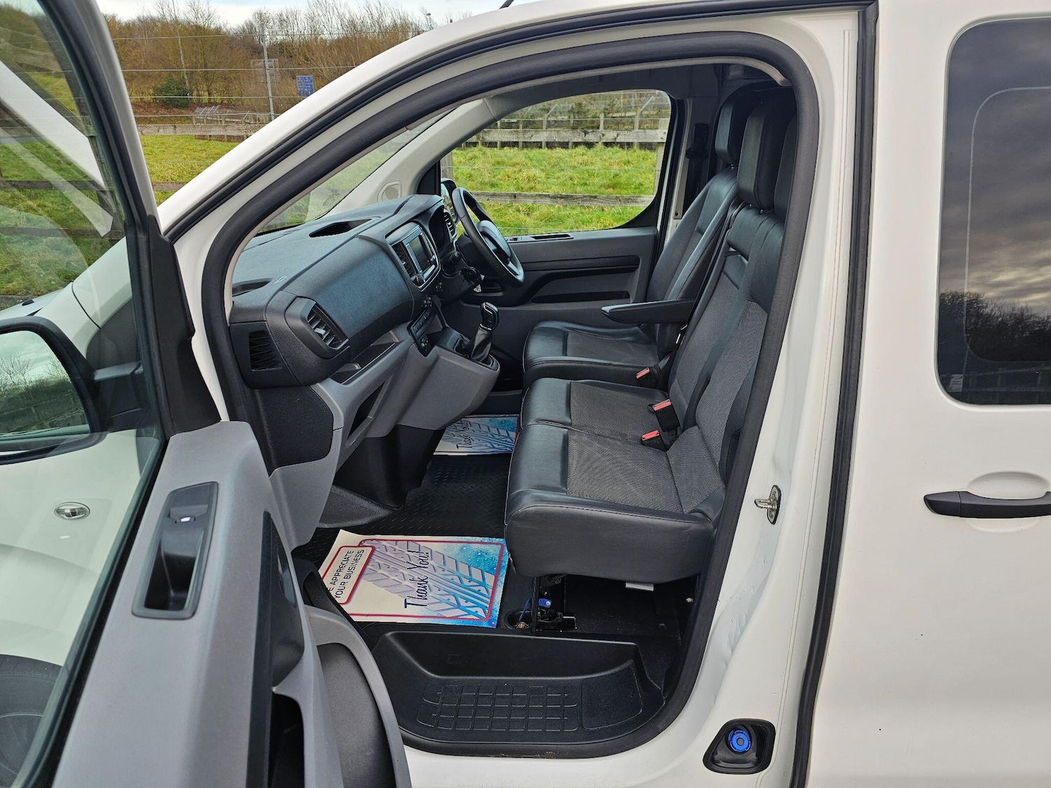 Used Peugeot Expert 2017 for sale - 77266727: Photo 31