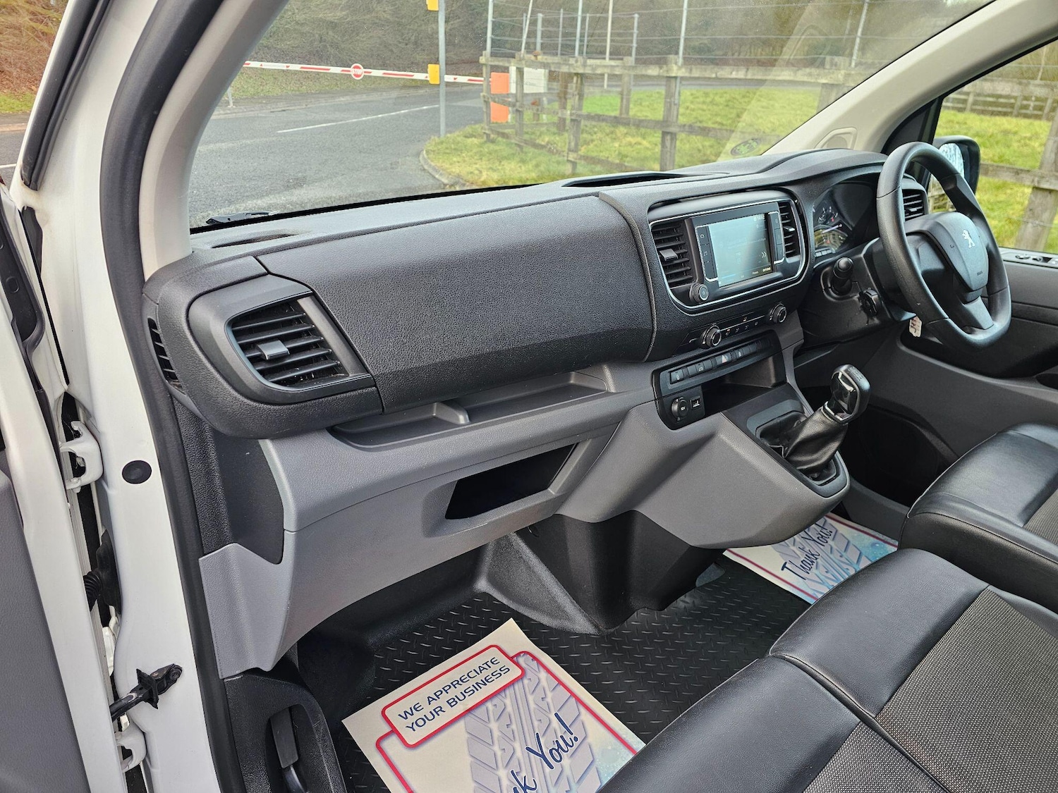 Used Peugeot Expert 2017 for sale - 77266727: Photo 33