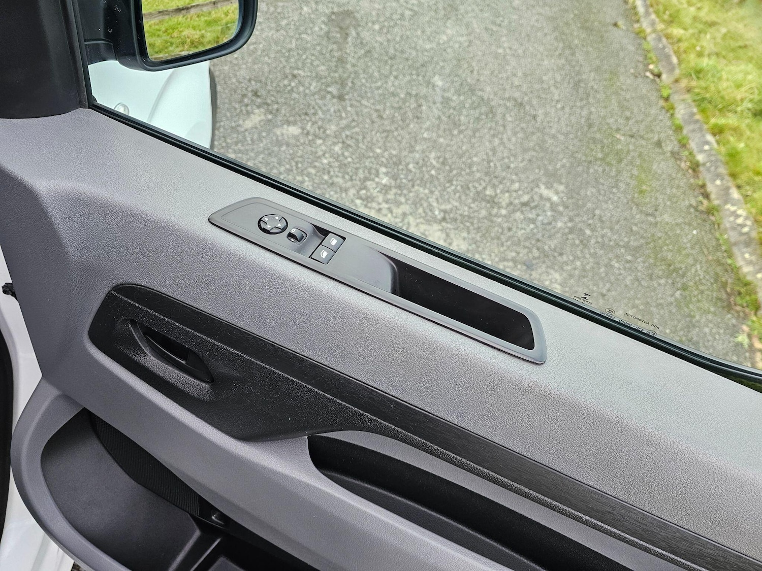 Used Peugeot Expert 2017 for sale - 77266727: Photo 39