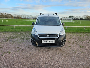 Used Peugeot Partner 2017 for sale - 76633448: Photo