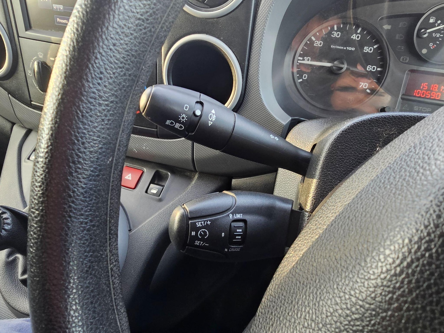 Used Peugeot Partner 2017 for sale - 76633448: Photo 42