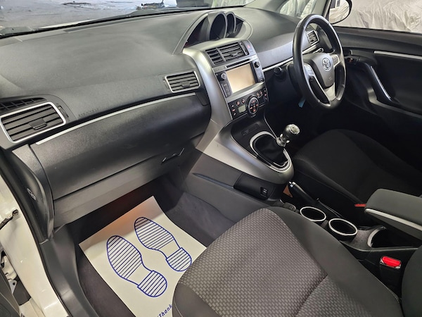 Used Toyota Verso 2013 for sale - 76238695: Photo 39