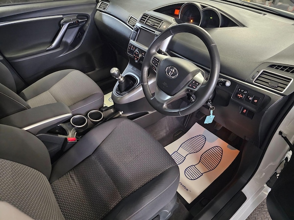 Used Toyota Verso 2013 for sale - 76238695: Photo 45
