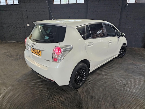 Used Toyota Verso 2013 for sale - 76238695: Photo 6