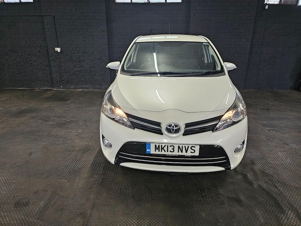 Used Toyota Verso 2013 for sale - 76238695: Photo 9