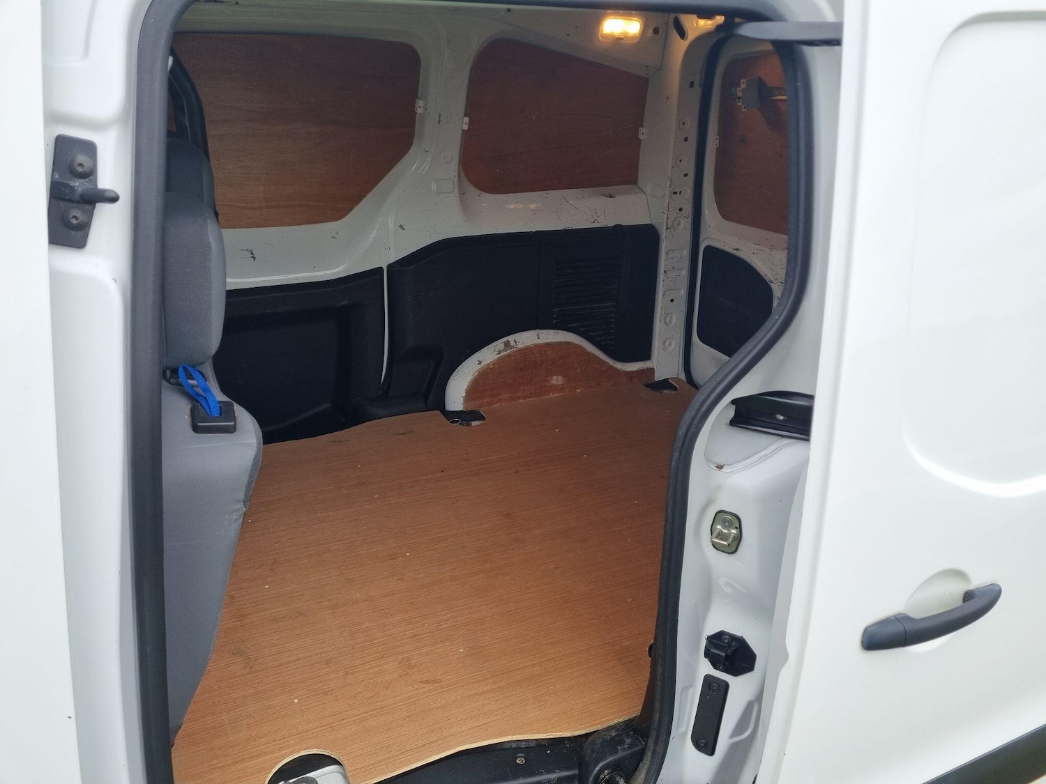 Used Citroen Berlingo 2013 for sale - 76991992: Photo 20