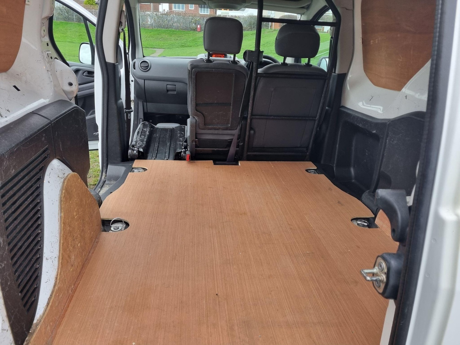 Used Citroen Berlingo 2013 for sale - 76991992: Photo 22