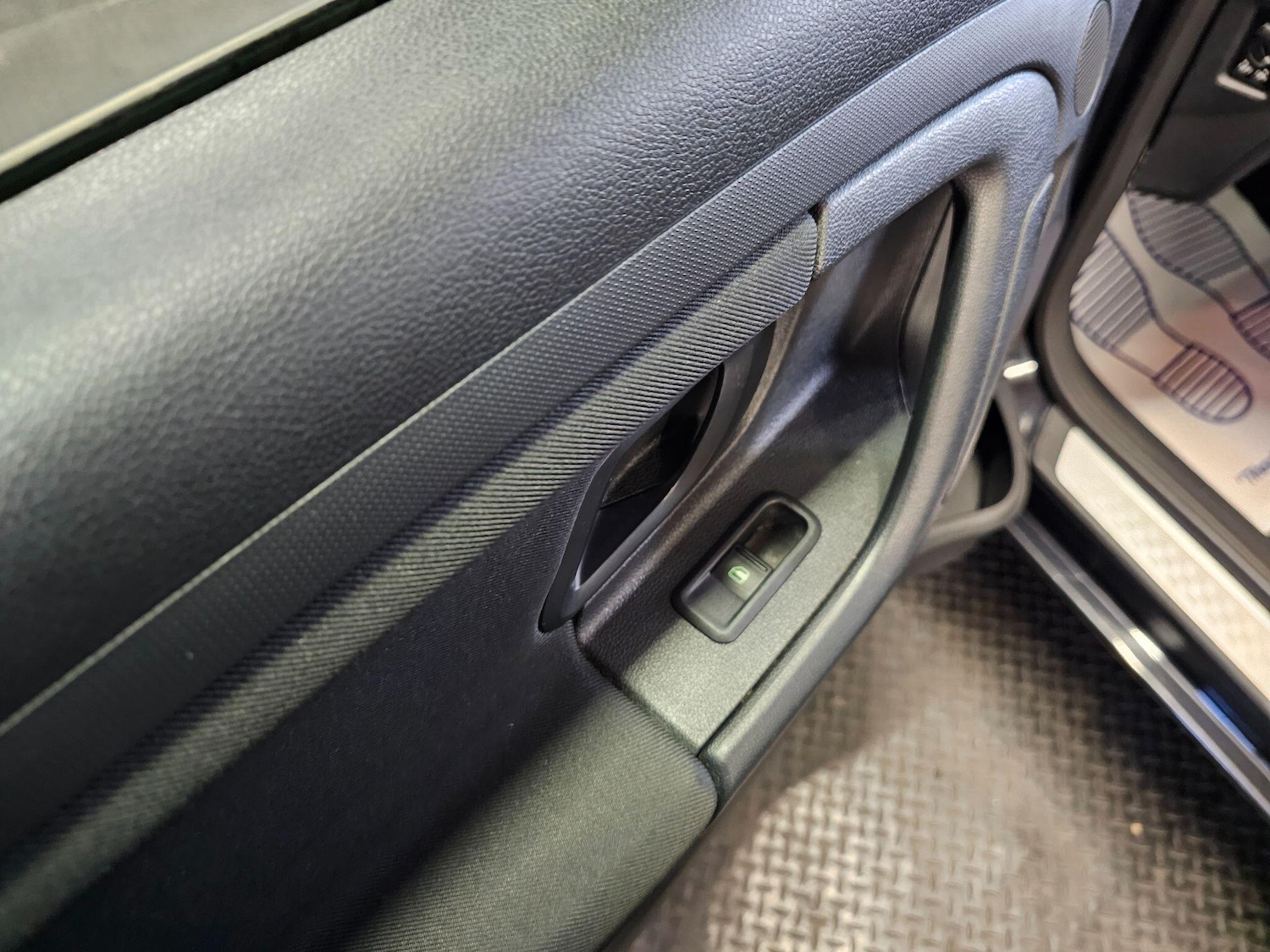 Used Skoda Fabia 2013 for sale - 76380674: Photo 27