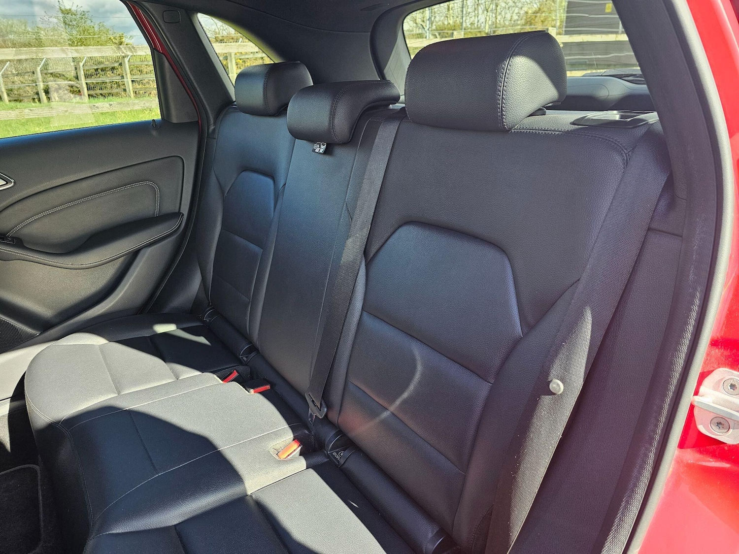 Used Mercedes-Benz B Class 2014 for sale - 78007001: Photo 21