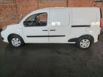 Used Renault Kangoo Maxi 2019 for sale - 74751781: Photo