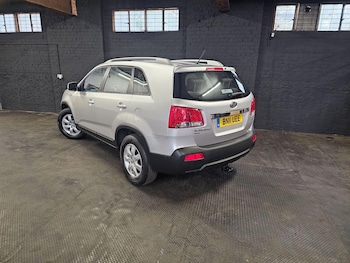 Used Kia Sorento 2011 for sale - 76307286: Photo