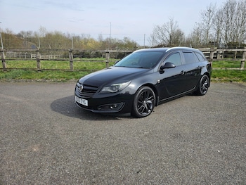 Used Vauxhall Insignia 2015 for sale - 77970185: Photo