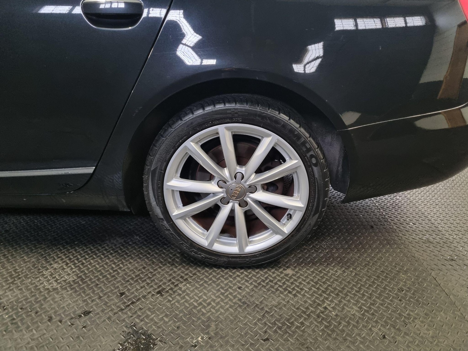 Used Audi A6 Avant 2009 for sale - 76432617: Photo 13