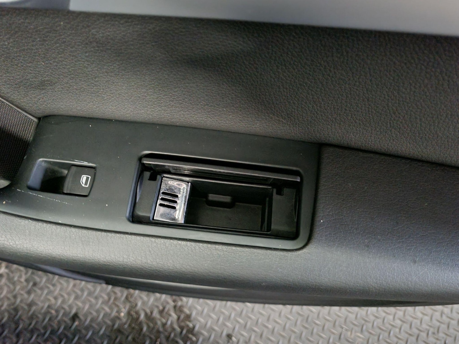 Used Audi A6 Avant 2009 for sale - 76432617: Photo 30