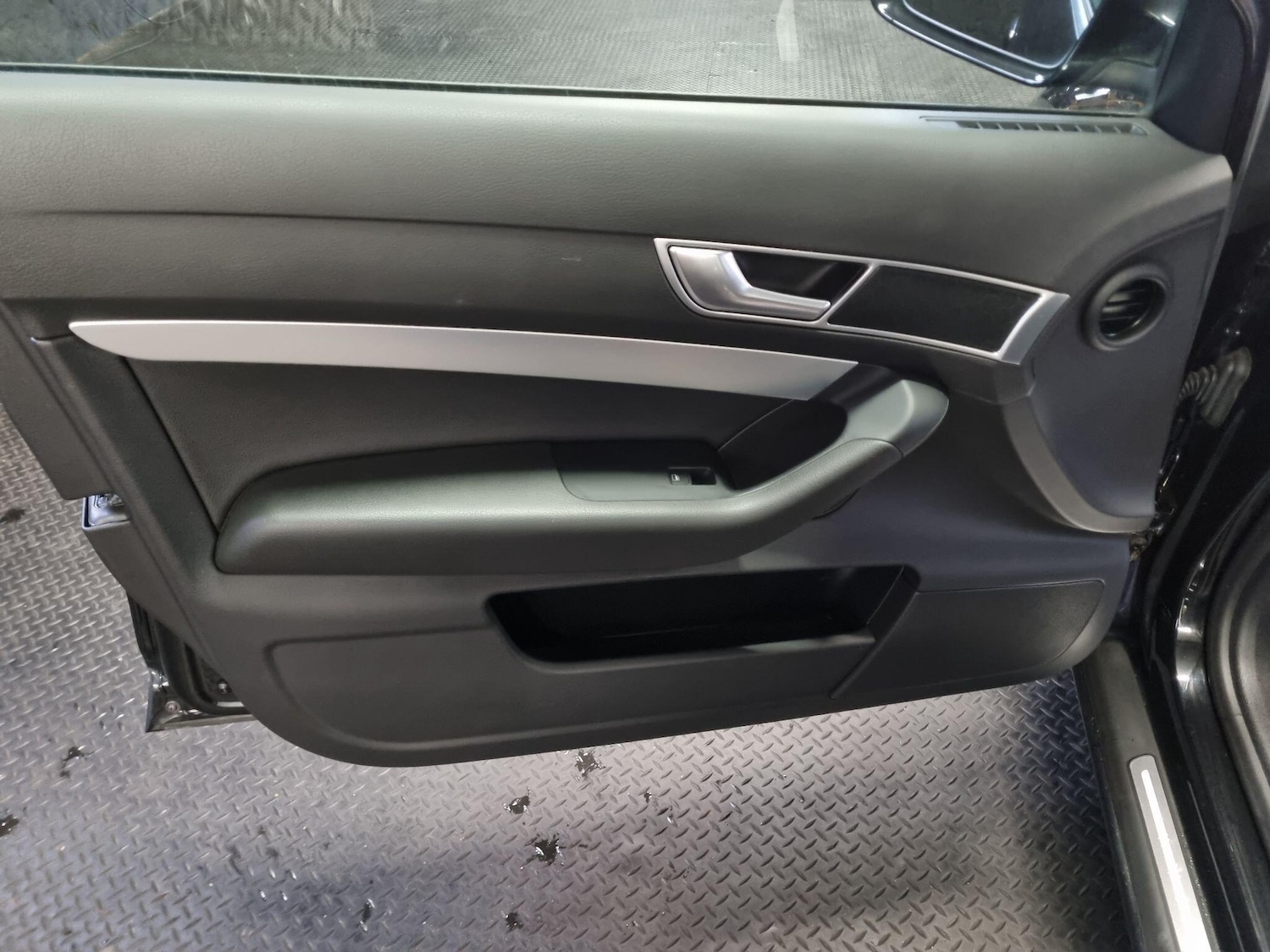 Used Audi A6 Avant 2009 for sale - 76432617: Photo 39