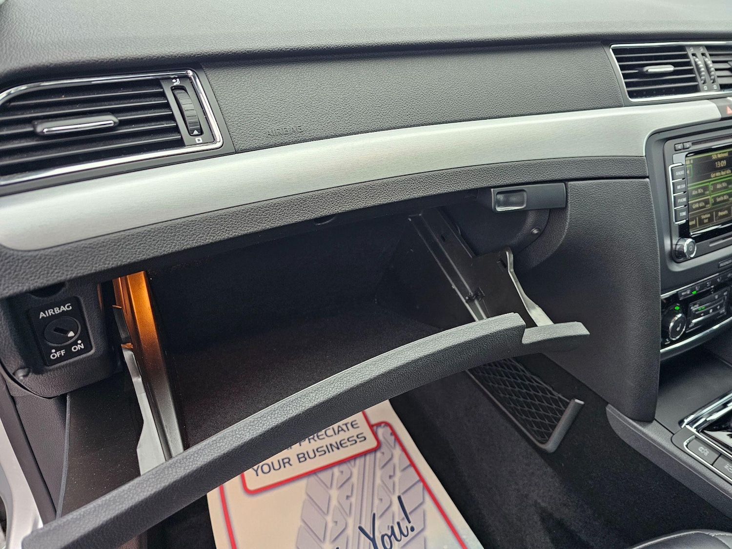 Used Skoda Superb 2014 for sale - 77029977: Photo 33